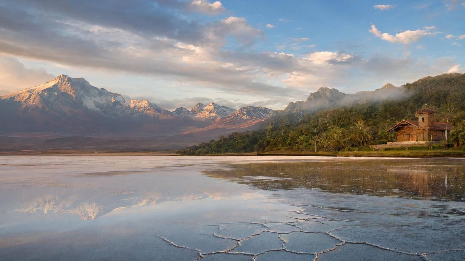 Paisaje de montañas de Bolivia